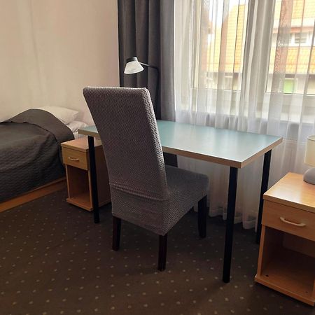 Hotel Dom Polonii 오스트로다 외부 사진