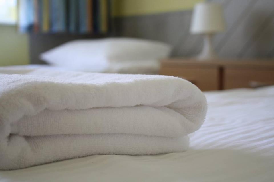 Hotel Dom Polonii 오스트로다 외부 사진